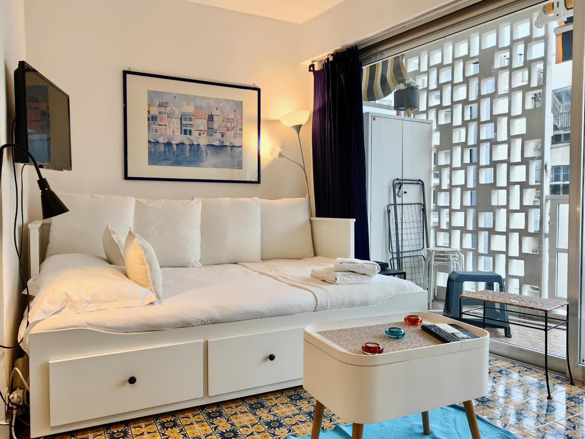 Apartamento Studio Royal Lux By Booking Guys Niza Exterior foto